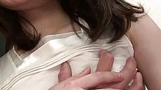 日本家庭主妇森谷诗织与披萨外卖员发生性关系（无码）。